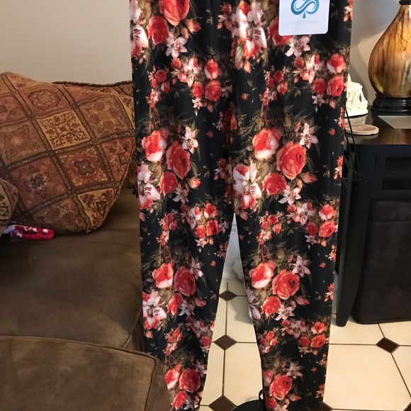 Fall Floral Print Leggings NWT - Picture 4 of 4
